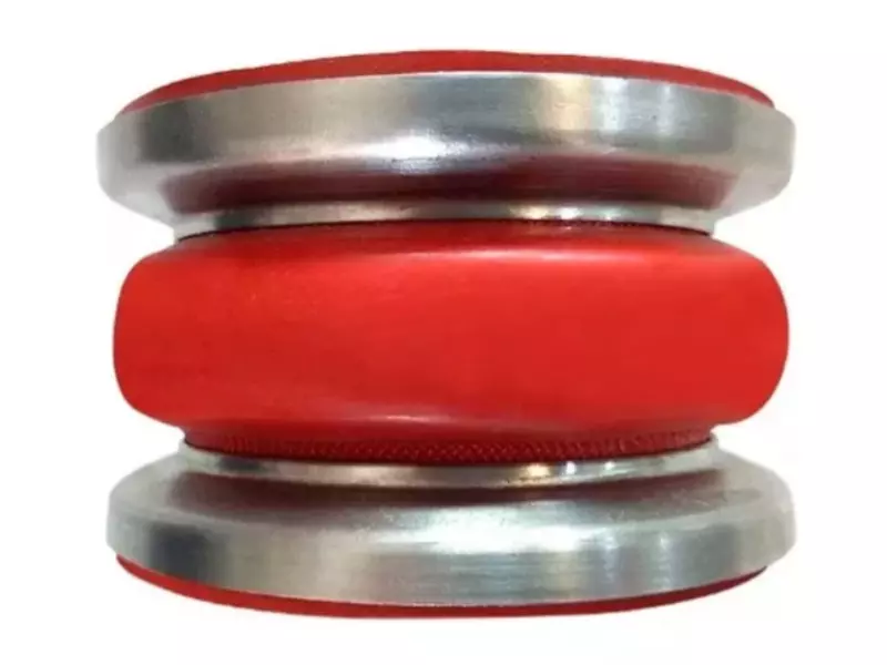 CHARGE PIPE