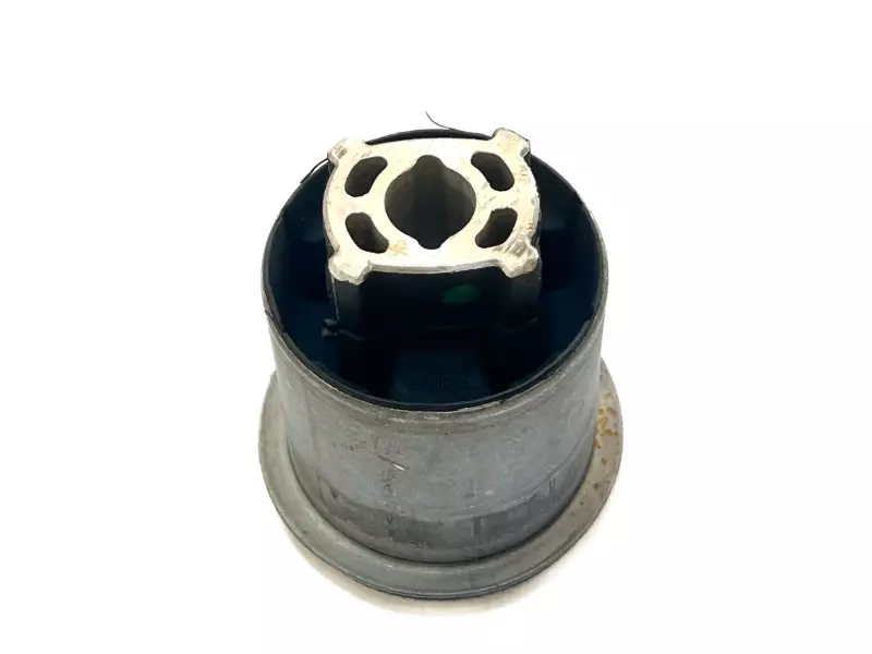 GB4528